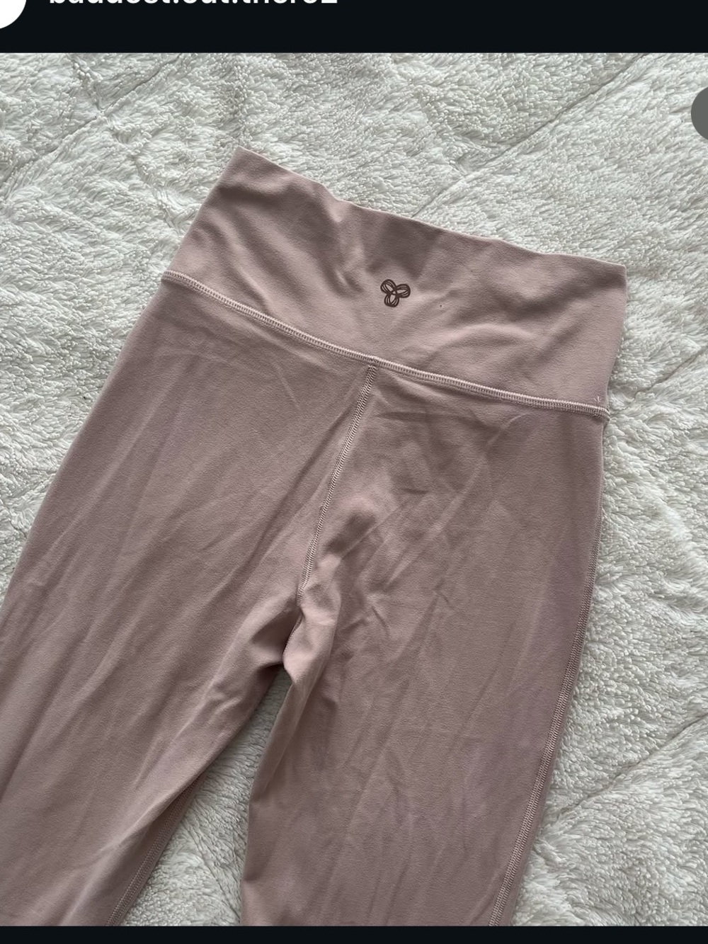 Aritzia❣️TNA Butter Crossover flare leggings - Picture 4 of 10